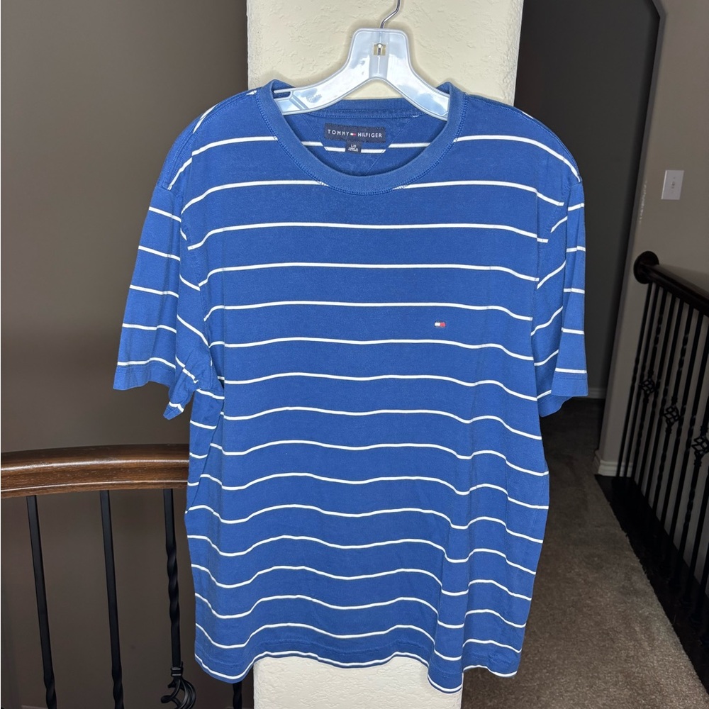 Tommy Hilfiger Men's Blue and White Striped Shirt with Logo 100% Cotton Size L